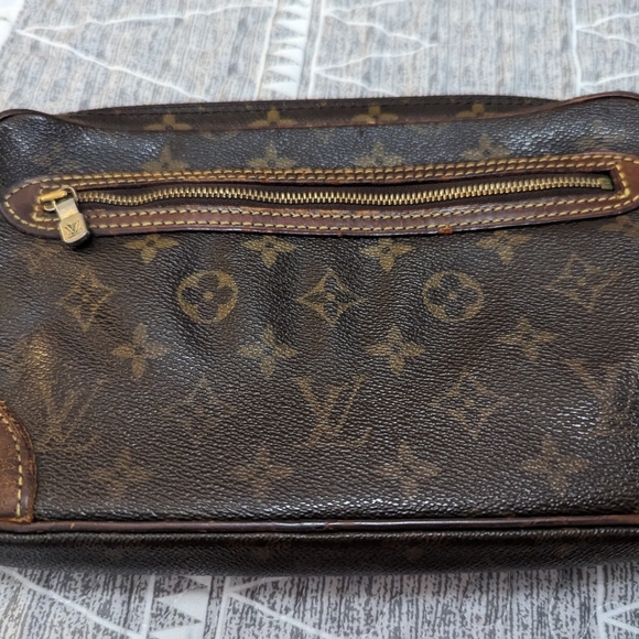 Authentic Louis Vuitton Clutch - Marley Dragonne   cosmetics, toiltery - Picture 2 of 14